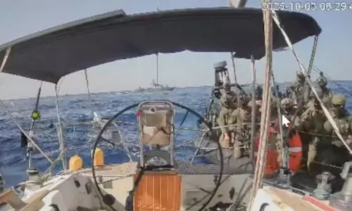 സുമൂദ് ഫ്ലോട്ടില്ലയിലെ അവസാന കപ്പലും പിടിച്ചെടുത്ത് ഇസ്രായേൽ; ഗസ്സക്ക് സഹായവുമായി കൂടുതൽ കപ്പലുകൾ