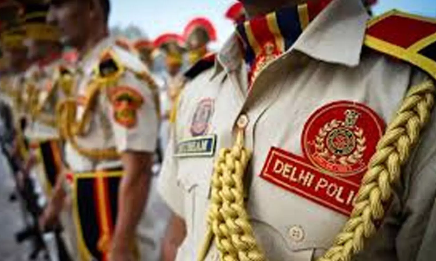 ഡൽഹി പൊലീസിൽ കോൺസ്റ്റബിൾ (എക്സിക്യൂട്ടിവ്);7565 ഒഴിവുകൾ