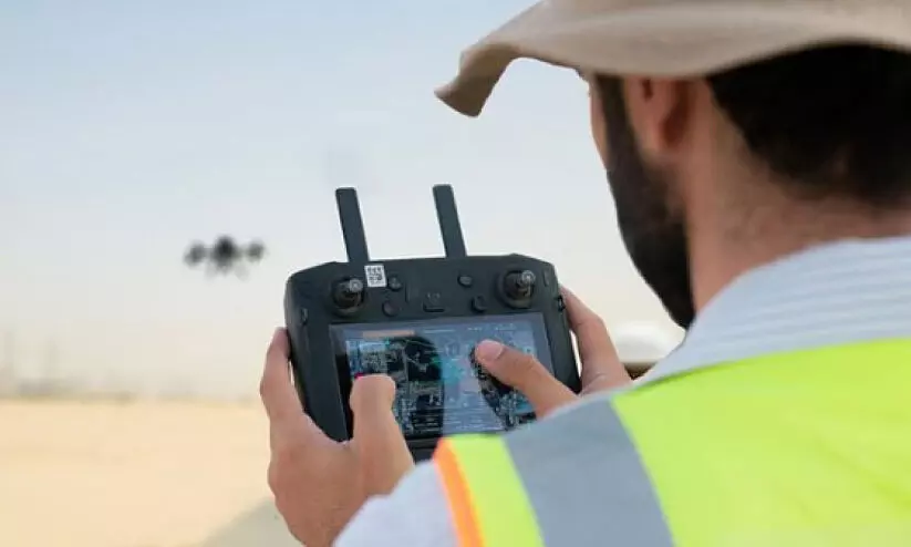 ഡ്രോൺ നിയന്ത്രണം; ആദ്യ ലൈസൻസ് അനുവദിച്ചു ഡ്രോൺ നിയന്ത്രണം; ആദ്യ ലൈസൻസ് അനുവദിച്ചു