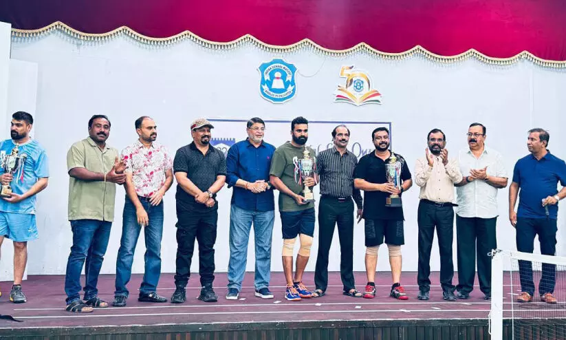 ഇ​ന്ത്യ​ൻ സോ​ഷ്യ​ൽ ക്ല​ബ് ബാ​ഡ്മി​ന്റ​ൺ ടൂ​ർ​ണമെ​ന്റ്