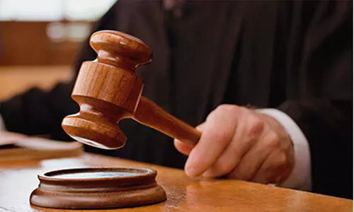 ഇളകിയ സീറ്റ്; വിമാന കമ്പനി നഷ്ടപരിഹാരം നല്‍കണമെന്ന്​ വിധി