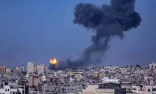 മൈക്രോസോഫ്റ്റ് കുറ്റം   സമ്മതിക്കുന്നു മൈക്രോസോഫ്റ്റ് കുറ്റം   സമ്മതിക്കുന്നു