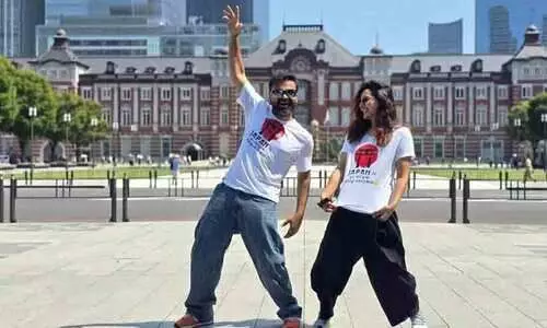 ചാക്കോച്ചാ കൊളാബ് റിക്വസ്റ്റ് വന്നാ? ജപ്പാൻ യാത്രയുടെ ചിത്രങ്ങൾ പങ്കുവെച്ച് മഞ്ജു വാര്യർ