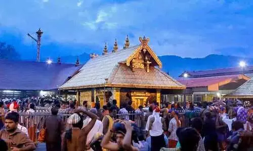 നവീകരിച്ച സ്വര്‍ണപ്പാളികള്‍ ഒക്ടോബര്‍ 17-ന് പുനഃസ്ഥാപിക്കും, കോടതി അനുമതി ലഭിച്ചതായി ദേവസ്വംബോർഡ്