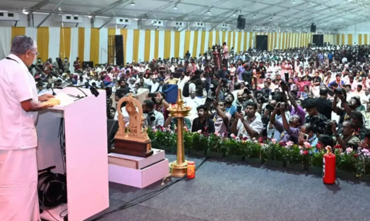 അയ്യപ്പ സംഗമത്തിന് പ്രതിനിധികൾ താമസിച്ചത് ആഡംബര റിസോർട്ടുകളിൽ; ഇതിന് മുൻകൂറായി അനുവദിച്ചത് 12.76 ലക്ഷം രൂപ