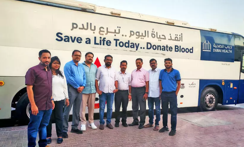 ഗാ​ന്ധി​ജ​യ​ന്തി ദി​ന​ത്തി​ൽ ര​ക്ത​ദാ​ന ക്യാ​മ്പ്