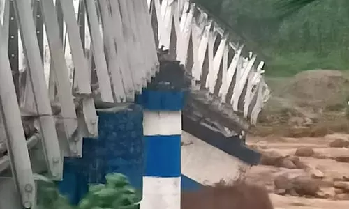 പശ്ചിമബംഗാളിലെ ഡാർജിലിങ്ങിൽ പാലം തകർന്ന് 14 മരണം