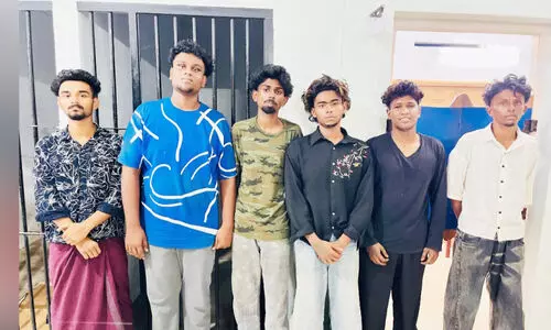യുവാവിനെ മുറിയില്‍ പൂട്ടിയിട്ട് മര്‍ദ്ദിച്ച ആറുപേർ പിടിയിൽ