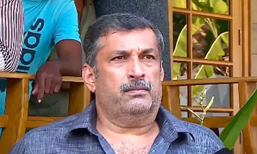 മോഹൻലാലിനെ ആദരിച്ച ചടങ്ങിന് ‘ലാൽ സലാം’ എന്ന് പേരിട്ടതിനെതിരെ ജയൻ ചേർത്തല