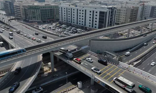 The completed bridge connecting Sheikh Zayed Road and Mall of the Emirates