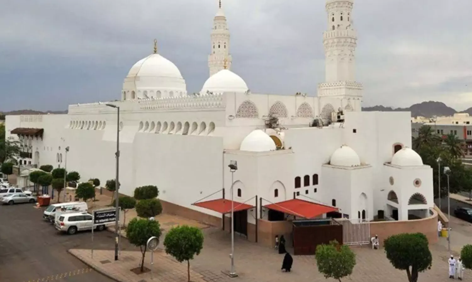 മദീനയിലെ മസ്ജിദുൽ ഖിബ്‌ലത്തൈൻ ഇനി 24 മണിക്കൂറും തുറന്നിരിക്കും