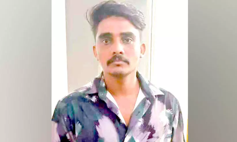 മുക്കുപണ്ടം പണയപ്പെടുത്തി തട്ടിപ്പ്; ആറാം പ്രതി അറസ്റ്റില് മുക്കുപണ്ടം പണയപ്പെടുത്തി തട്ടിപ്പ്; ആറാം പ്രതി അറസ്റ്റില്