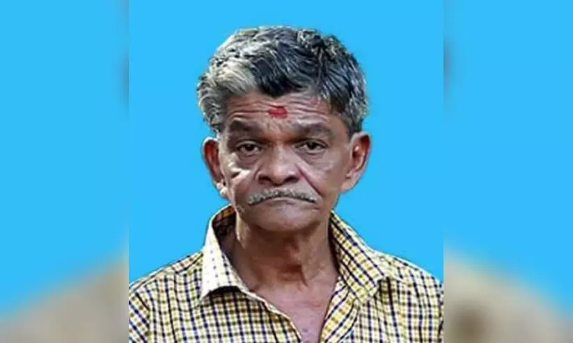 റെസ്റ്റാറന്റ് ജീവനക്കാരനെ കുളത്തിൽ മരിച്ച നിലയിൽ കണ്ടെത്തി റെസ്റ്റാറന്റ് ജീവനക്കാരനെ കുളത്തിൽ മരിച്ച നിലയിൽ കണ്ടെത്തി