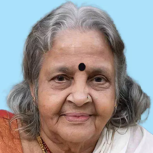 സു​ഭ​ദ്ര അ​മ്മ