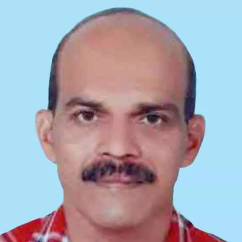 ബൈ​ക്കും സ്കൂ​ട്ട​റും കൂ​ട്ടി​യി​ടി​ച്ച് സ്കൂ​ട്ട​ർ യാ​ത്രി​ക​ൻ മ​രി​ച്ചു