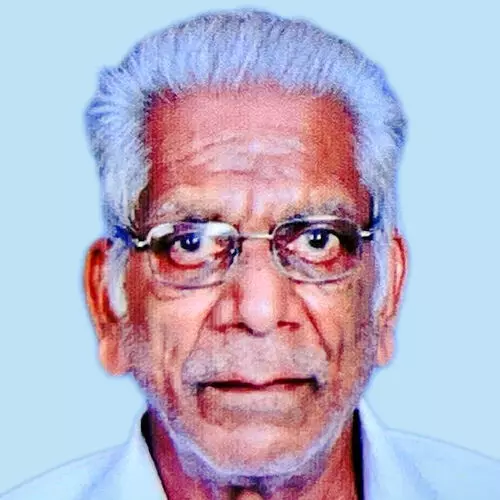 സു​രേ​ന്ദ്ര​ൻ നാ​യ​ർ