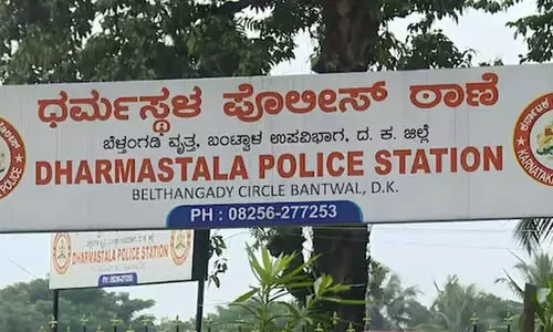 ധ​ർ​മ​സ്ഥ​ല കേ​സ് മൃ​ത​ദേ​ഹാ​വ​ശി​ഷ്ട​ങ്ങ​ൾ കൊ​ണ്ടു​പോ​യ ഡ്രൈ​വ​ർ​മാ​രെ ചോ​ദ്യം ചെ​യ്തു