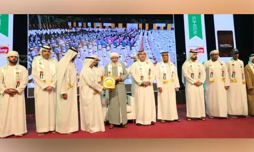 ഗ്രാ​ൻ​ഡ്‌ ടോ​ള​റ​ൻ​സ് അ​വാ​ർ​ഡ് കാ​ന്ത​പു​ര​ത്തി​ന് സ​മ്മാ​നി​ച്ചു