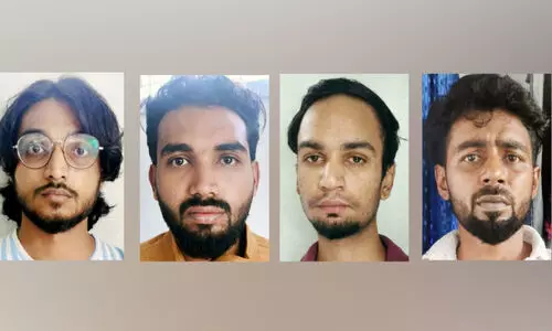 ല​ഹ​രി​വ​സ്തു​ക്ക​ളു​മാ​യി ക​ർ​ണാ​ട​ക സ്വ​ദേ​ശി​ക​ൾ പി​ടി​യി​ൽ