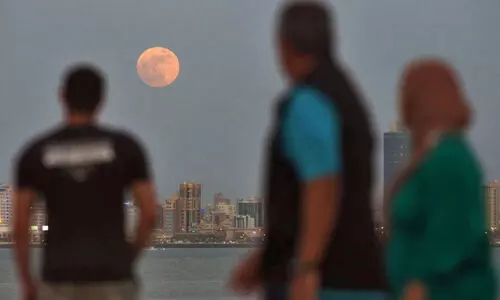 ബ​ഹ്‌​റൈ​നി​ൽ സൂ​പ്പ​ർ ഹാ​ർ​വെ​സ്റ്റ് മൂ​ൺ ഇ​ന്ന്