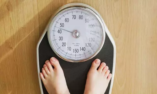 വയറിലെ കൊഴുപ്പ് കുറക്കണോ? കഠിനമായ വ്യായാമമോ ഭക്ഷണക്രമമോ ഇല്ലാതെ അത് സാധ്യമാണ്; ഇവ ശ്രദ്ധിച്ചാൽ മതി