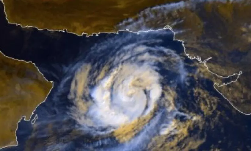 ‘ശക്തി’ ചുഴലിക്കാറ്റ് യു.എ.ഇയെ ബാധിക്കില്ല ‘ശക്തി’ ചുഴലിക്കാറ്റ് യു.എ.ഇയെ ബാധിക്കില്ല