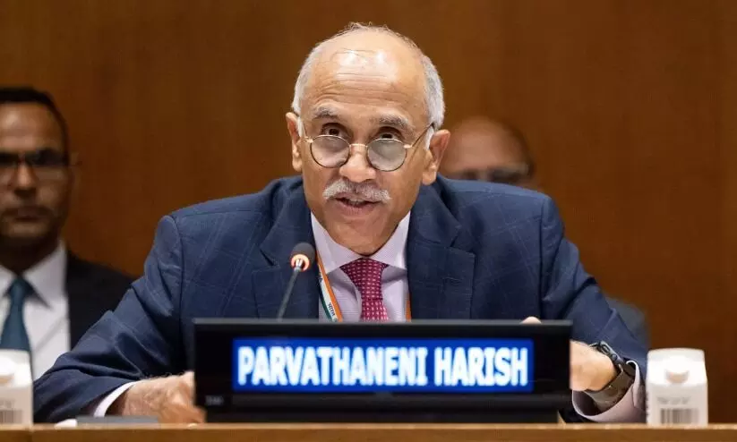 ‘സ്വന്തം ജനങ്ങളെ ബോംബിട്ട് കൊല്ലാൻ പട്ടാളത്തിന് അനുമതി നൽകിയ രാജ്യം’; യു.എന്നിൽ പാകിസ്താനെ വിമർശിച്ച് ഇന്ത്യ ‘സ്വന്തം ജനങ്ങളെ ബോംബിട്ട് കൊല്ലാൻ പട്ടാളത്തിന് അനുമതി നൽകിയ രാജ്യം’; യു.എന്നിൽ പാകിസ്താനെ വിമർശിച്ച് ഇന്ത്യ