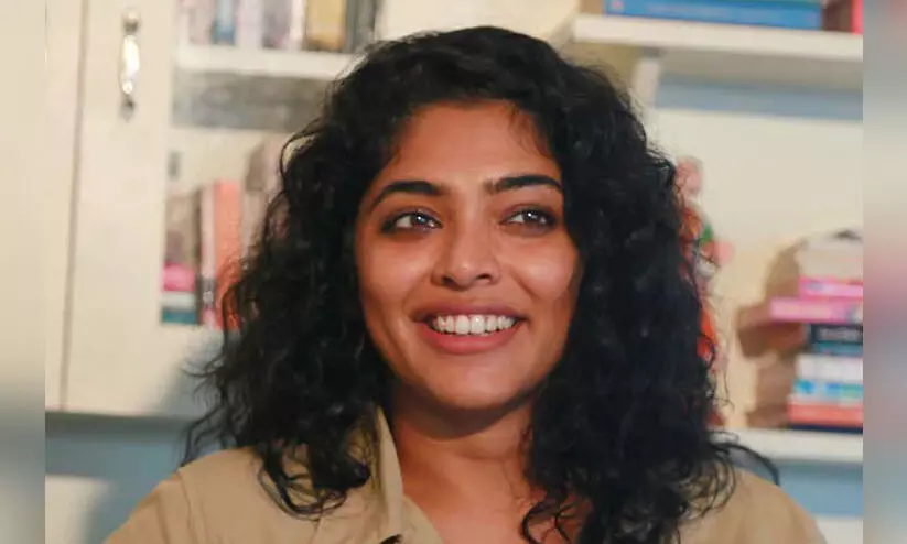 തെറ്റ് ഏറ്റുപറഞ്ഞ ആളാണ്, അതിജീവിതകൾക്ക് മാപ്പായിരുന്നു വേണ്ടിയിരുന്നത്; മീടൂ ആരോപണവിധേയന്റെ സിനിമയില് അഭിനയിച്ചതിൽ റിമ കല്ലിങ്കല് തെറ്റ് ഏറ്റുപറഞ്ഞ ആളാണ്, അതിജീവിതകൾക്ക് മാപ്പായിരുന്നു വേണ്ടിയിരുന്നത്; മീടൂ ആരോപണവിധേയന്റെ സിനിമയില് അഭിനയിച്ചതിൽ റിമ കല്ലിങ്കല്