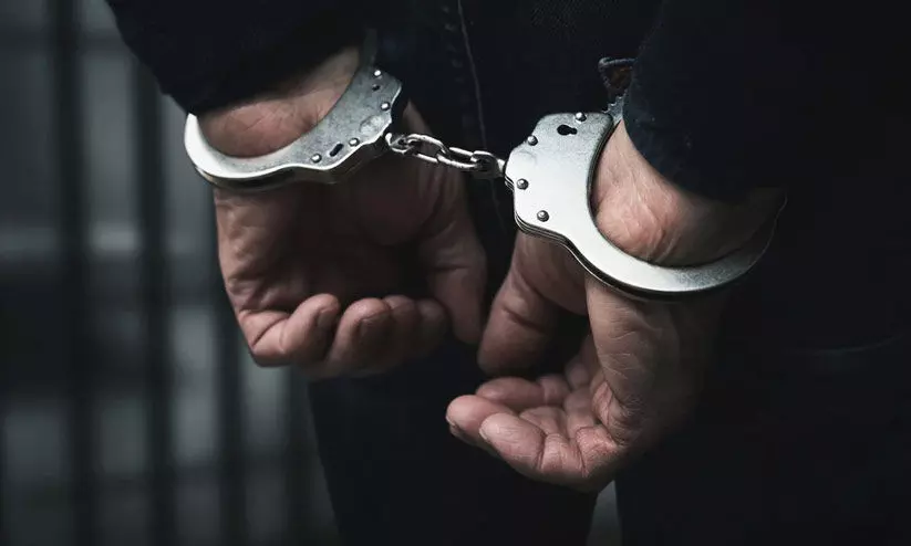 യുവാക്കളെ കൊലപ്പെടുത്താന്‍ ശ്രമിച്ച നാലുപേര്‍ പിടിയില്‍