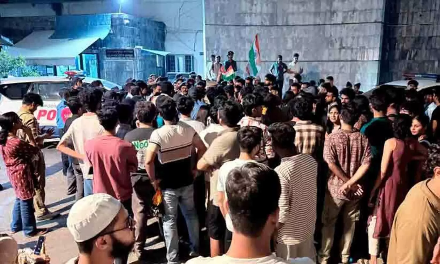 ഇഫ്‍ളു ഫലസ്തീൻ ഐക്യദാർഢ്യറാലിക്കുനേരെ എ.ബി.വി.പി ആക്രമണം; റാലിയിൽ പ​ങ്കെടുത്ത വിദ്യാർഥി നേതാക്കൾക്കെതിരെ ജാമ്യമില്ലാ വകുപ്പ് ചുമത്തി കേസ്