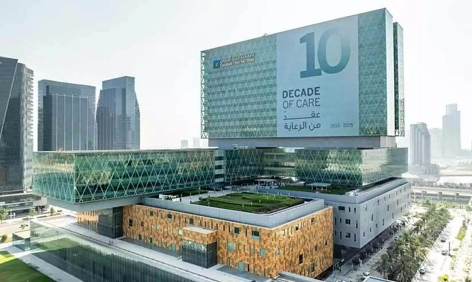 Flying taxis,Air taxis,Urban air mobility (UAM),Medical transportation, Emergency transport,പറക്കും ടാക്സി, എയർ ടാക്സി,അബൂദബി