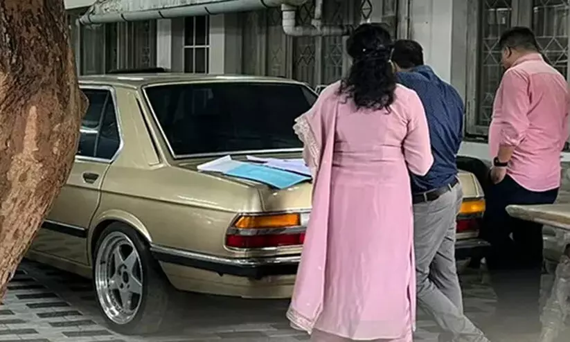 ആഡംബര കാർ കടത്ത്: പിന്നിൽ വൻ സംഘമെന്ന് ഇ.ഡി ആഡംബര കാർ കടത്ത്: പിന്നിൽ വൻ സംഘമെന്ന് ഇ.ഡി