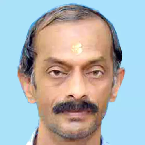 നാ​രാ​യ​ണ​ൻ