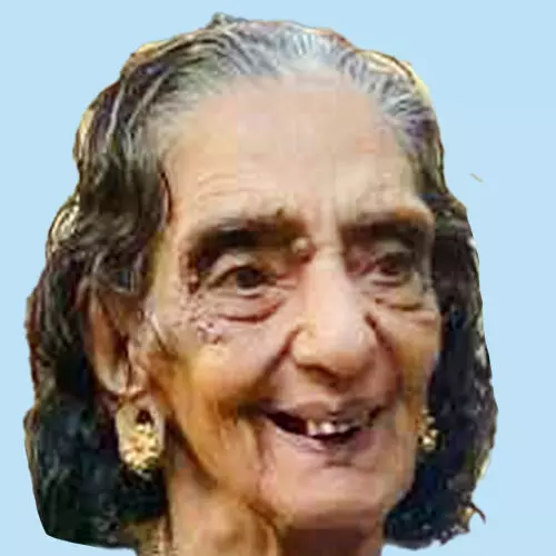 മീനാക്ഷി അമ്മ