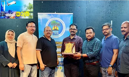 ജി.​കെ. രാ​ധാ​കൃ​ഷ്ണ​ന് ജി​ദ്ദ ടി.​എ​സ്.​എ​സ് യാ​ത്ര​യ​യ​പ്പ് ന​ൽ​കി