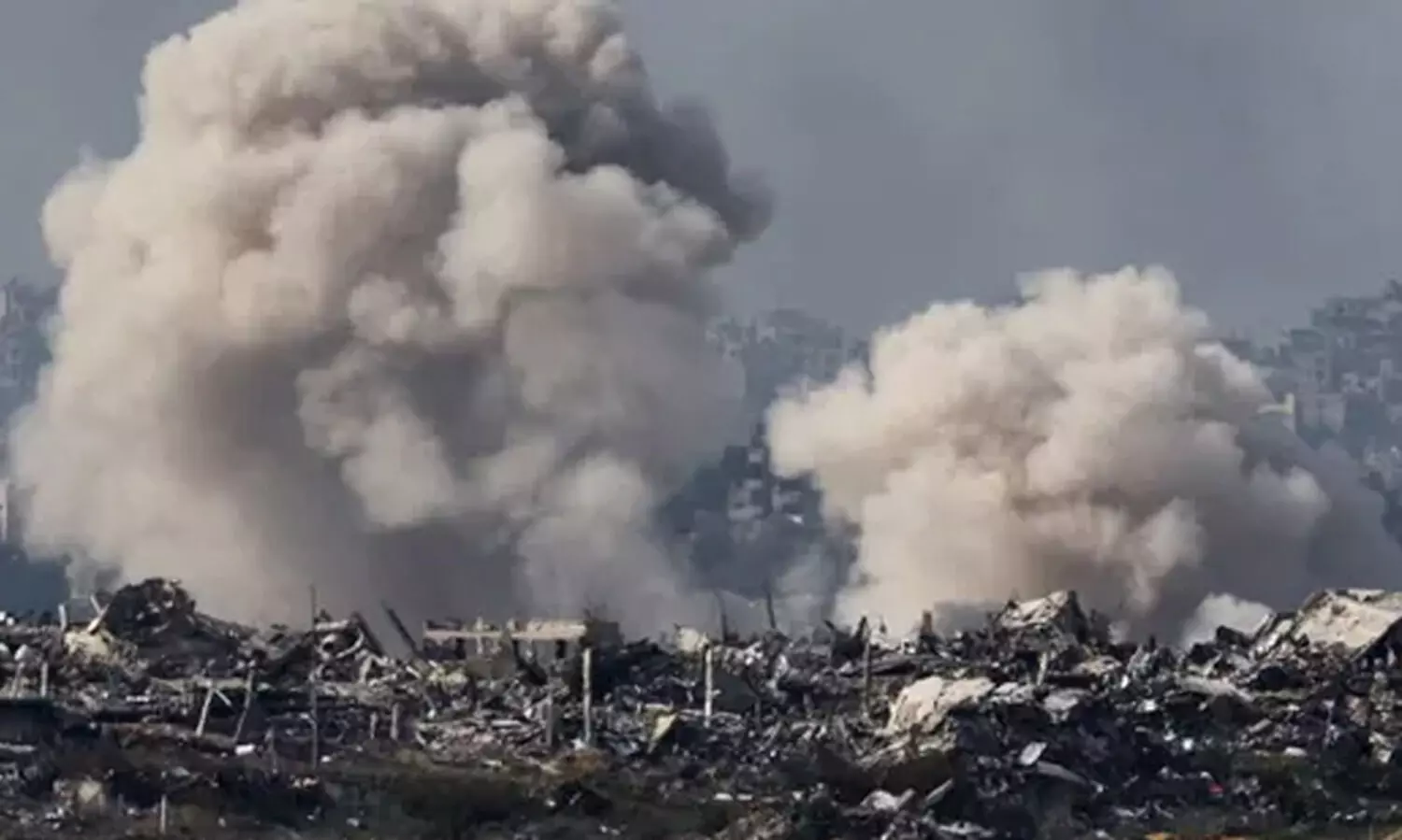 ഗസ്സ വെടിനിർത്തൽ കരാറിന്റെ ആദ്യഘട്ടം പ്രാബല്യത്തിൽ;  24 മണിക്കൂറിനുള്ളിൽ ഇസ്രായേൽ സൈന്യം പിൻവാങ്ങും