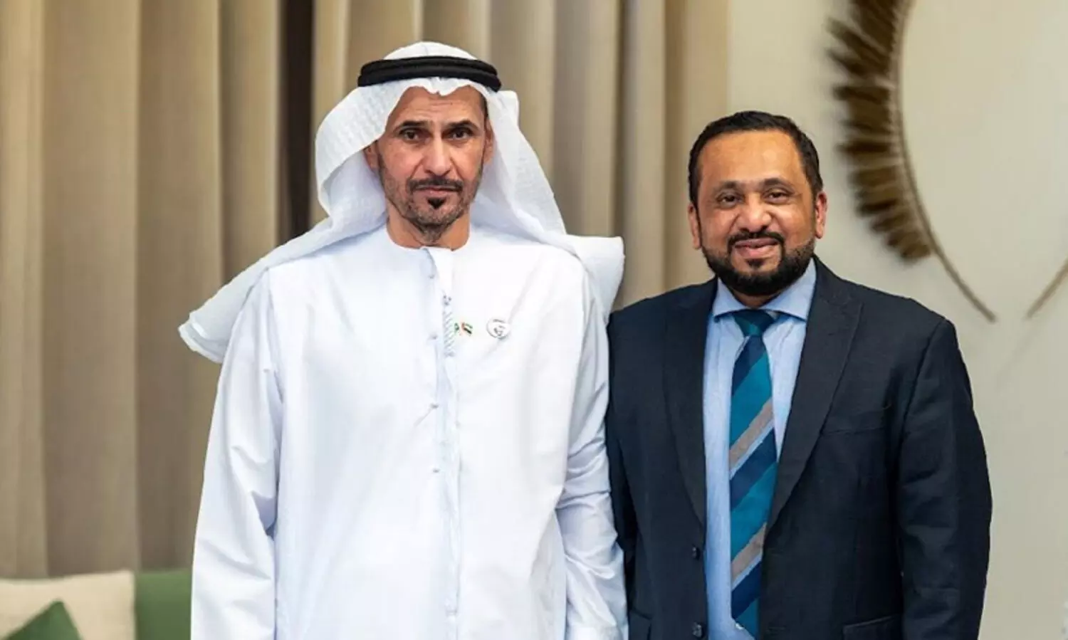 ലുലു സൗദി ഡയറക്ടറും നിയുക്ത യു.എ.ഇ അംബാസഡറും റിയാദിൽ കൂടിക്കാഴ്ച നടത്തി