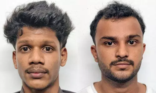 വാഹന പരിശോധനക്കിടെ എസ്.ഐയെ കാറിടിപ്പിച്ചു; രണ്ടുപേർ അറസ്റ്റിൽ