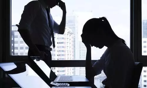 ആകെ കിളി പോയ അവസ്ഥയാണോ? ദൈനംദിന ജീവിതത്തിൽ ഇക്കാര്യങ്ങൾ ശ്രദ്ധിച്ചാൽ മാനസികാരോഗ്യം മെച്ചപ്പെടുത്താം