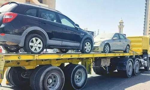 മുബാറക് അൽ കബീറിൽ ഉപേക്ഷിക്കപ്പെട്ട 27 കാറുകൾ നീക്കി