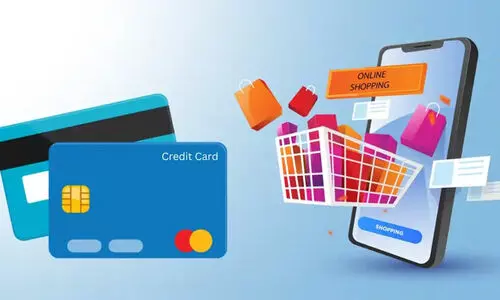 ഓൺലൈൻ ഷോപ്പിങ്ങിന് കൈനിറയെ ഓഫർ; ഈ ​ക്രെഡിറ്റ് കാർഡുകൾ ബെസ്റ്റ്