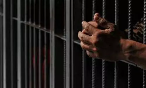 ഡോക്ടറുടെ പേരിൽ കള്ളയൊപ്പിട്ട് വ്യാജരേഖ ചമച്ചയാൾക്ക് കഠിനതടവും പിഴയും