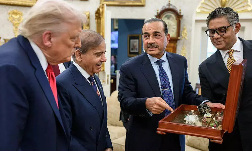 റിപ്പോർട്ട് തള്ളി യു.എസ്; പാകിസ്താന് ആയുധങ്ങൾ വിറ്റില്ല റിപ്പോർട്ട് തള്ളി യു.എസ്; പാകിസ്താന് ആയുധങ്ങൾ വിറ്റില്ല