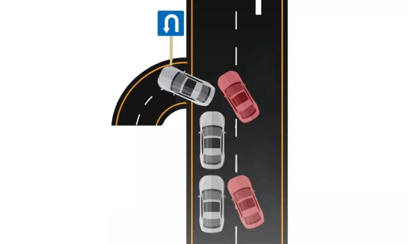 യു ​ടേ​ണു​ക​ളി​ലും എ​ക്സി​റ്റു​ക​ളി​ലും ഓ​വ​ർ​ടേ​ക്ക് വേ​ണ്ട