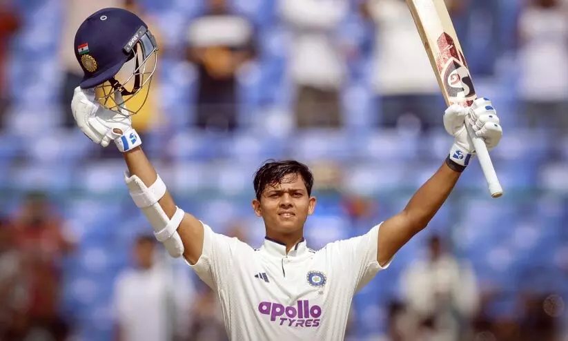 ജയ്സ്വാളിന് സെഞ്ച്വറി, സായ്സുദർശന് അർധ സെഞ്ച്വറി; വിൻഡീസിനെതിരെ 200 പിന്നിട്ട് ടീം ഇന്ത്യ ജയ്സ്വാളിന് സെഞ്ച്വറി, സായ്സുദർശന് അർധ സെഞ്ച്വറി; വിൻഡീസിനെതിരെ 200 പിന്നിട്ട് ടീം ഇന്ത്യ