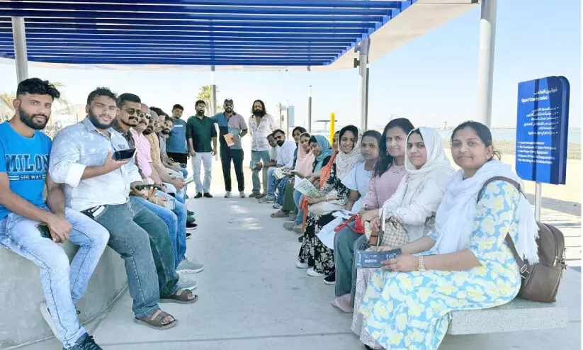 വായനയും എഴുത്തും സൗഹൃദവും പങ്കുവെച്ച് ‘ക്ലിക്ക്’ വായനയും എഴുത്തും സൗഹൃദവും പങ്കുവെച്ച് ‘ക്ലിക്ക്’