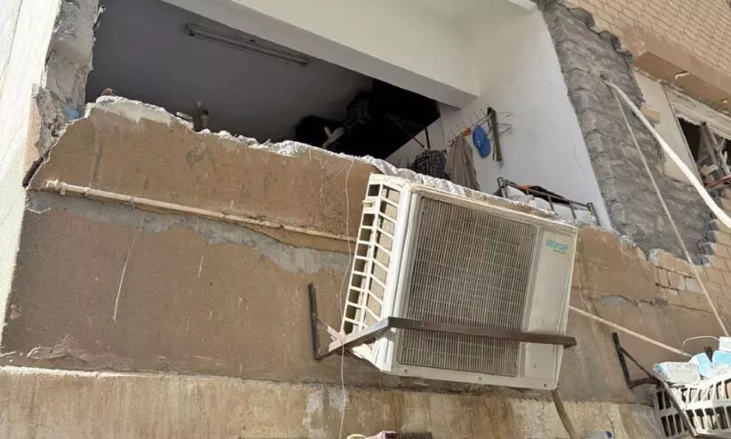 രണ്ടു വീടുകളിൽ തീപിടിത്തം; അടുക്കളയിൽ ഗ്യാസ് പൊട്ടിത്തെറിച്ച് ഒരാൾക്ക് പരിക്ക് രണ്ടു വീടുകളിൽ തീപിടിത്തം; അടുക്കളയിൽ ഗ്യാസ് പൊട്ടിത്തെറിച്ച് ഒരാൾക്ക് പരിക്ക്