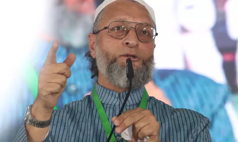 ഇൻഡ്യ സഖ്യം വഞ്ചിച്ചു; ബിഹാർ തെരഞ്ഞെടുപ്പിൽ 100 സീറ്റിൽ മത്സരിക്കുമെന്ന് ഉവൈസി ഇൻഡ്യ സഖ്യം വഞ്ചിച്ചു; ബിഹാർ തെരഞ്ഞെടുപ്പിൽ 100 സീറ്റിൽ മത്സരിക്കുമെന്ന് ഉവൈസി