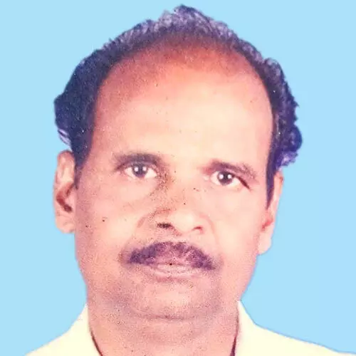 ച​ന്ദ്ര​ൻ