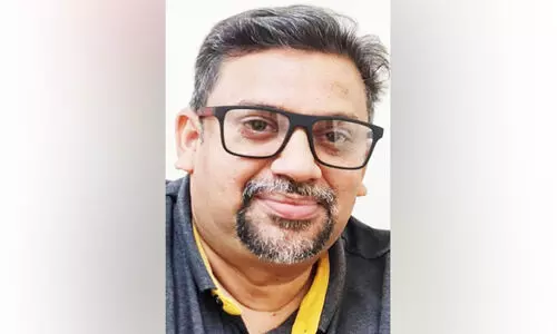 ആ​ര്‍.​എം.​എ കേ​ര​ളീ​യം പു​ര​സ്‌​കാ​രം സ​ലീം മു​തു​വ​മ്മ​ലി​ന്